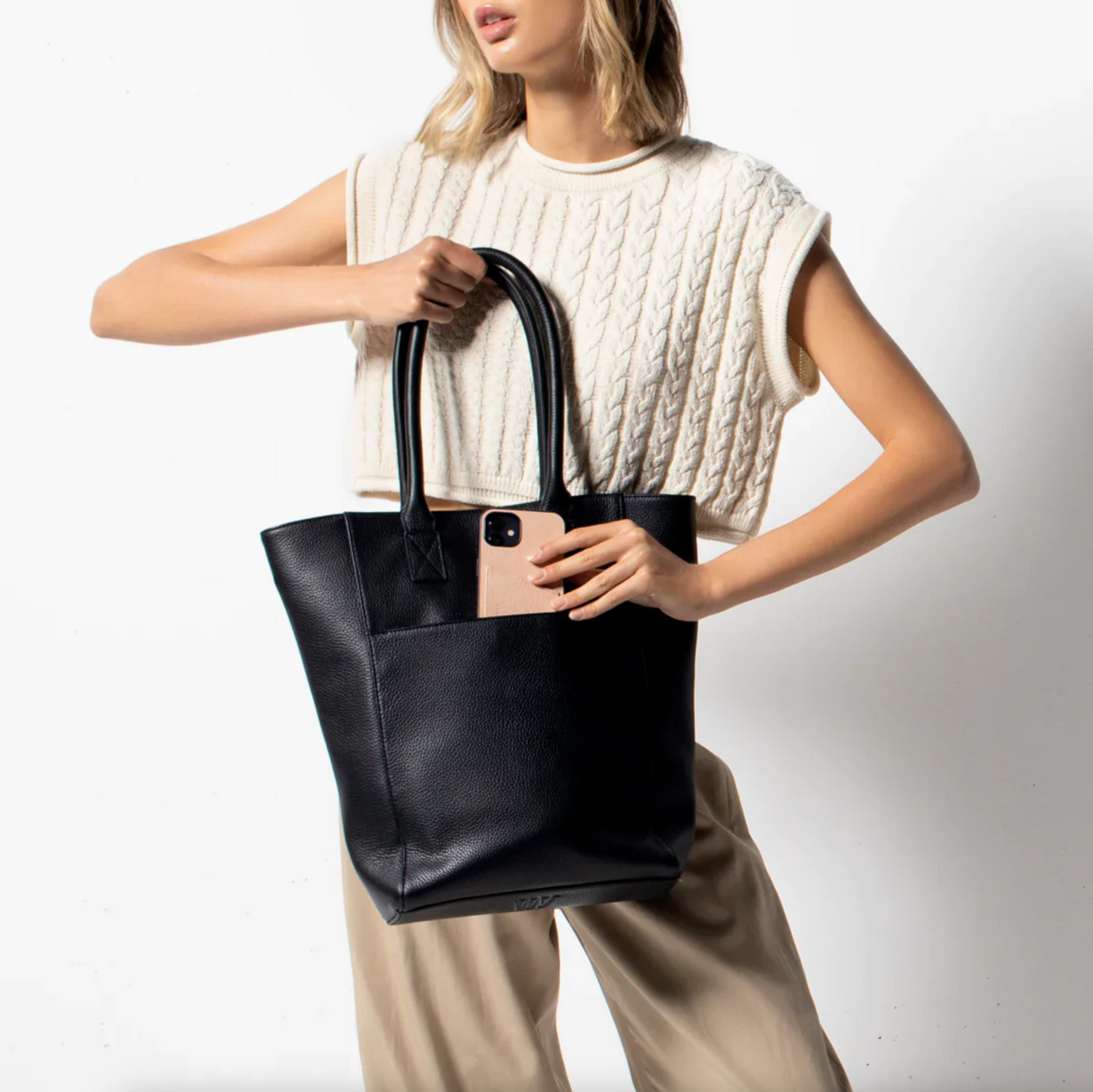 Status Anxiety Abscond Bag