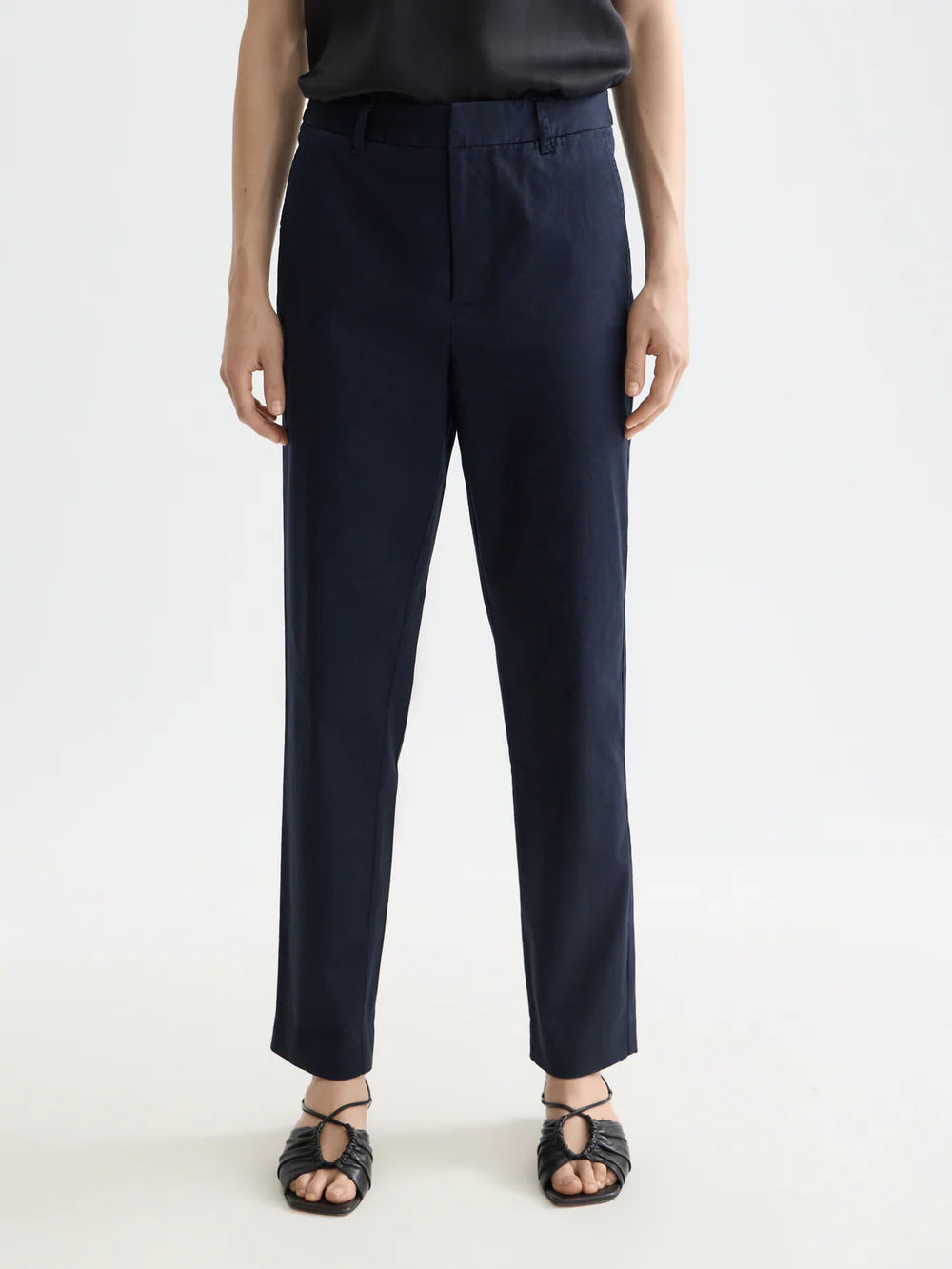 Scotch & Soda Abott Mid Rise Tapered Leg Chino Pants